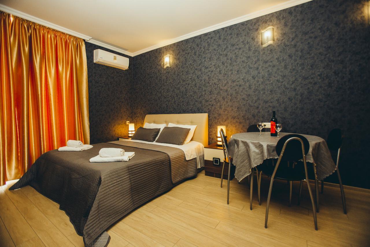 Sea Towers Suite Batumi Exterior photo